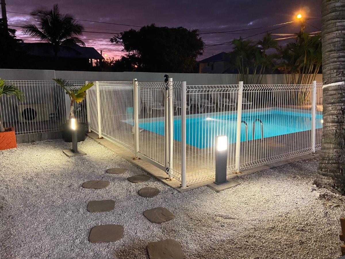 Le Nid Tropical, Piscine Chauffee Villa L'Etang-Sale Exterior photo